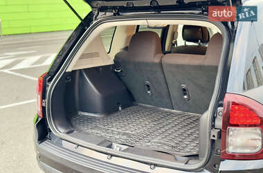 Внедорожник / Кроссовер Jeep Compass 2014 в 