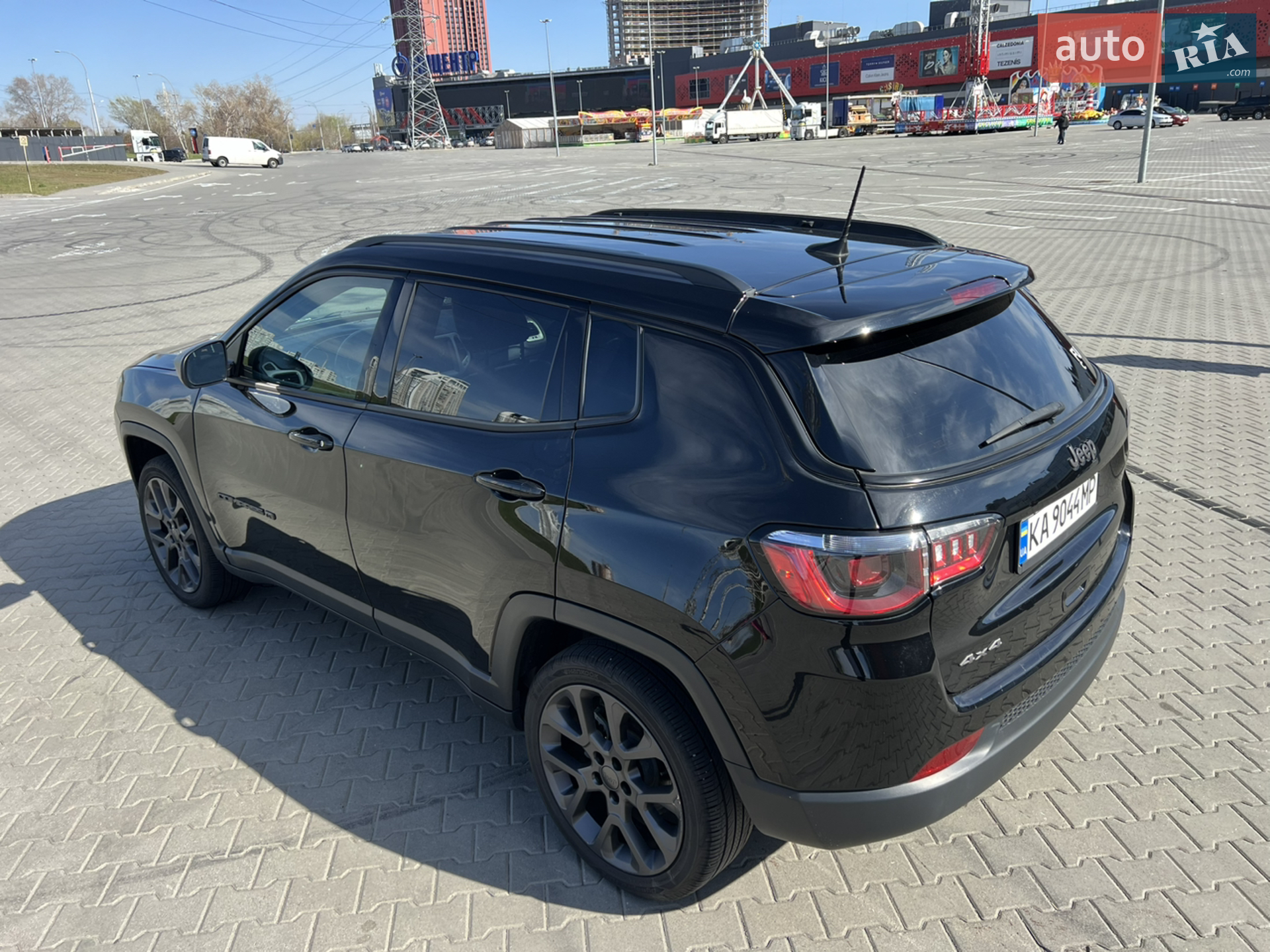 2020 Jeep Compass - мініатюра 9