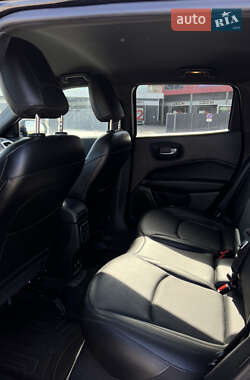 Внедорожник / Кроссовер Jeep Compass 2020 в 