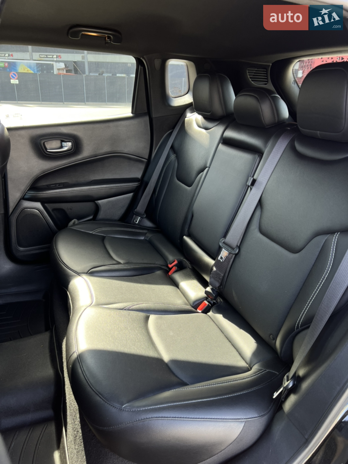 2020 Jeep Compass - мініатюра 35