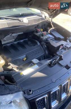 Внедорожник / Кроссовер Jeep Compass 2011 в 