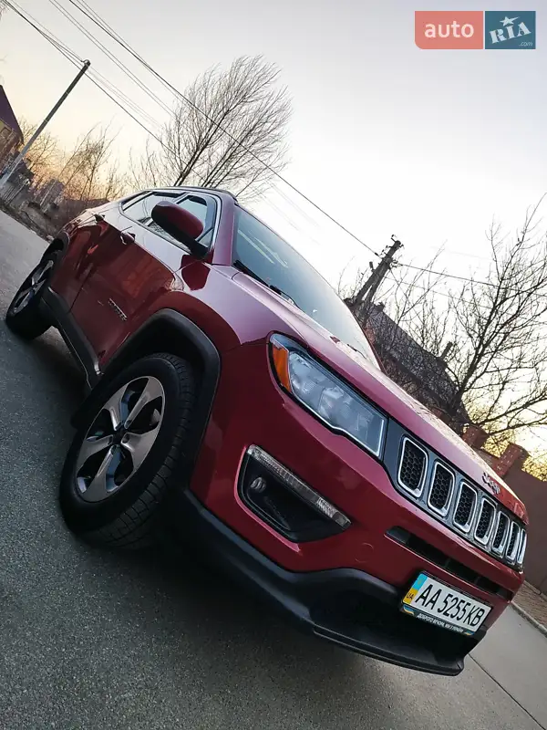 Позашляховик / Кросовер Jeep Compass 2017 в 