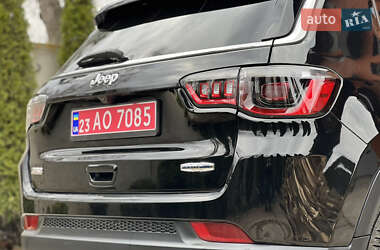 Внедорожник / Кроссовер Jeep Compass 2022 в 