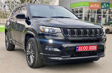 Внедорожник / Кроссовер Jeep Compass 2022 в 