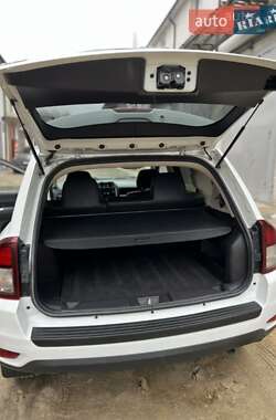 Внедорожник / Кроссовер Jeep Compass 2014 в Очакове фото 9 Внедорожник / Кроссовер Jeep Compass 2014 в Очакове