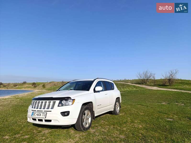 Внедорожник / Кроссовер Jeep Compass 2014 в Очакове фото Внедорожник / Кроссовер Jeep Compass 2014 в Очакове