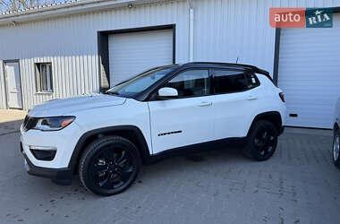 Внедорожник / Кроссовер Jeep Compass 2020 в 