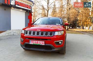 Позашляховик / Кросовер Jeep Compass 2018 в 