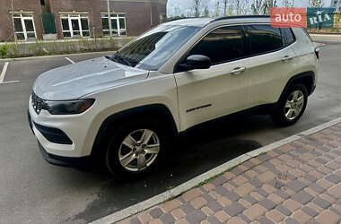 Позашляховик / Кросовер Jeep Compass 2021 в 
