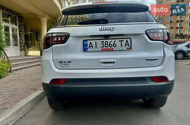 Позашляховик / Кросовер Jeep Compass 2021 в 