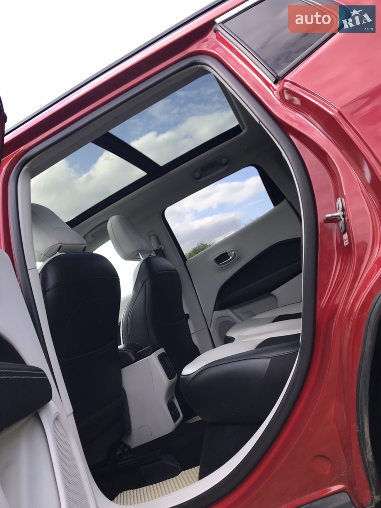 2019 Jeep Compass - мініатюра 14