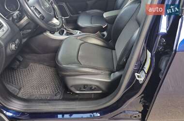 Позашляховик / Кросовер Jeep Compass 2018 в 