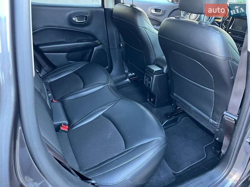 Внедорожник / Кроссовер Jeep Compass 2020 в Здолбунове