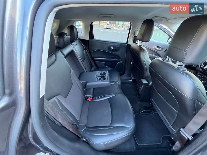 Внедорожник / Кроссовер Jeep Compass 2020 в Здолбунове