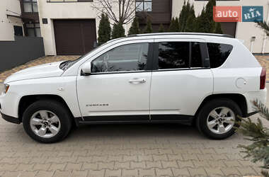 Позашляховик / Кросовер Jeep Compass 2016 в 