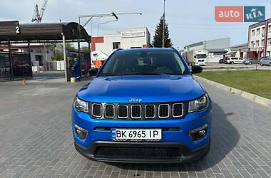 Позашляховик / Кросовер Jeep Compass 2018 в 
