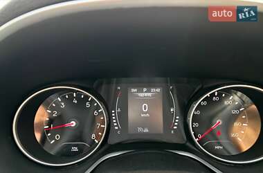Позашляховик / Кросовер Jeep Compass 2018 в 