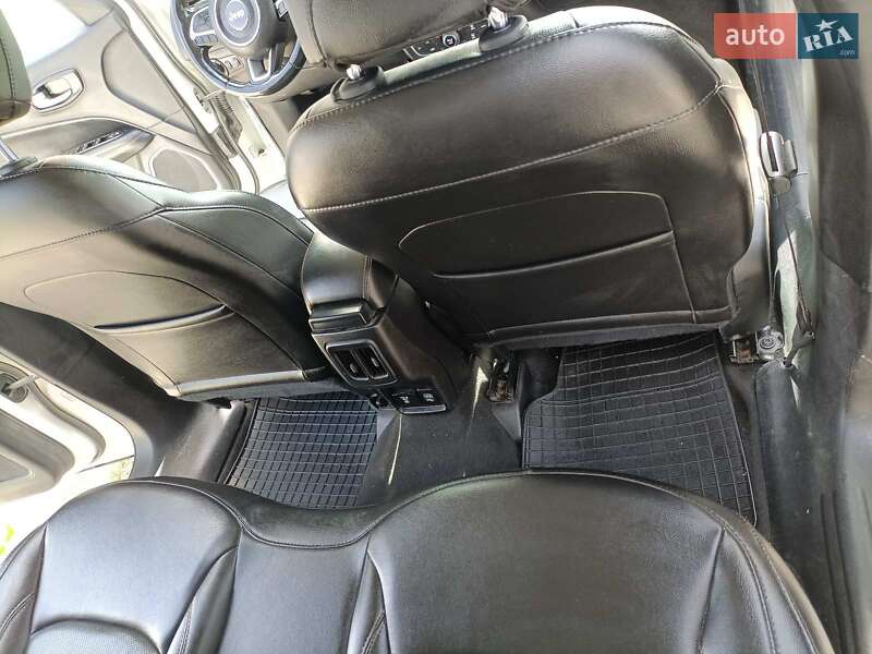 Позашляховик / Кросовер Jeep Compass 2020 в Василькові