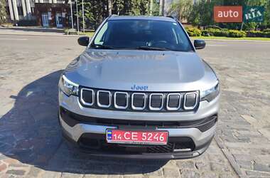 Позашляховик / Кросовер Jeep Compass 2022 в 