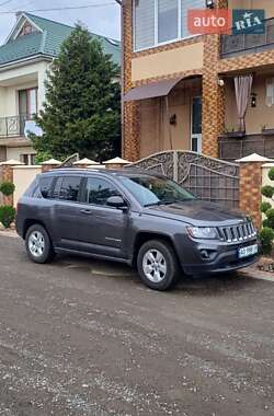 Внедорожник / Кроссовер Jeep Compass 2014 в Ужгороде