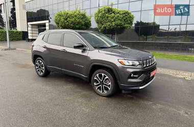 Внедорожник / Кроссовер Jeep Compass 2022 в 