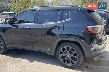 Позашляховик / Кросовер Jeep Compass 2021 в 