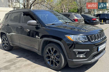 Позашляховик / Кросовер Jeep Compass 2021 в 