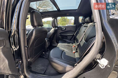 Позашляховик / Кросовер Jeep Compass 2021 в 