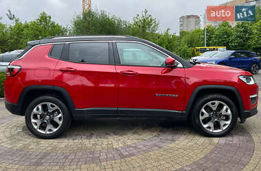 Внедорожник / Кроссовер Jeep Compass 2019 в 