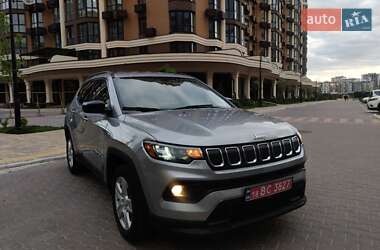 Внедорожник / Кроссовер Jeep Compass 2022 в Киеве