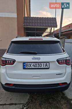 Позашляховик / Кросовер Jeep Compass 2017 в 