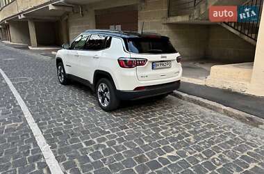 Внедорожник / Кроссовер Jeep Compass 2019 в 