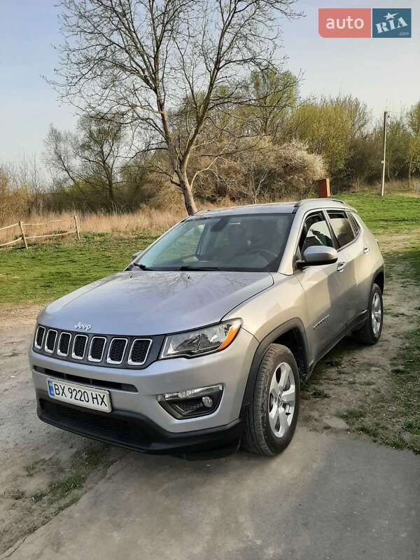 Внедорожник / Кроссовер Jeep Compass 2018 в Каменец-Подольском