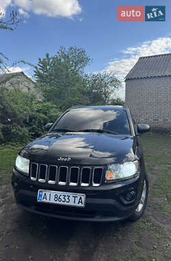 Позашляховик / Кросовер Jeep Compass 2011 в 