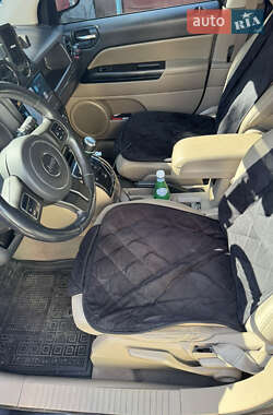 Позашляховик / Кросовер Jeep Compass 2011 в 