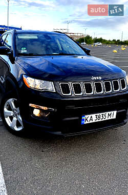 Внедорожник / Кроссовер Jeep Compass 2020 в Киеве