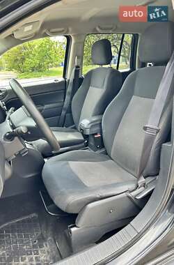 Внедорожник / Кроссовер Jeep Compass 2011 в 