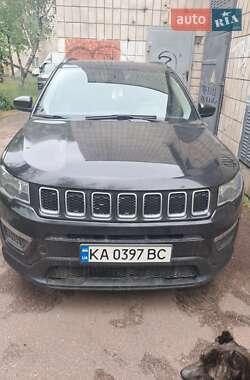 Позашляховик / Кросовер Jeep Compass 2017 в 