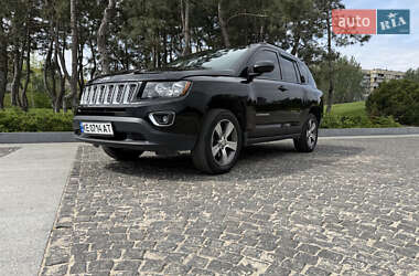 Внедорожник / Кроссовер Jeep Compass 2016 в 