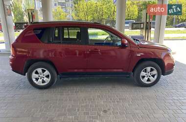 Позашляховик / Кросовер Jeep Compass 2016 в 