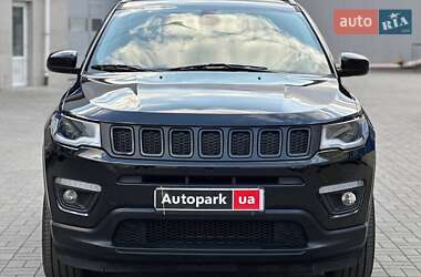 Внедорожник / Кроссовер Jeep Compass 2017 в 