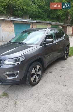 Позашляховик / Кросовер Jeep Compass 2017 в 