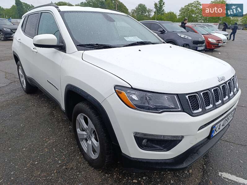 Внедорожник / Кроссовер Jeep Compass 2020 в 