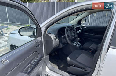 Внедорожник / Кроссовер Jeep Compass 2013 в 