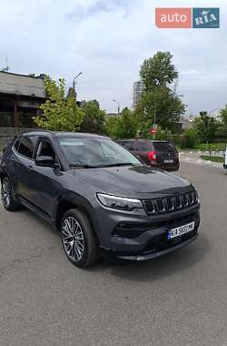 Внедорожник / Кроссовер Jeep Compass 2024 в 