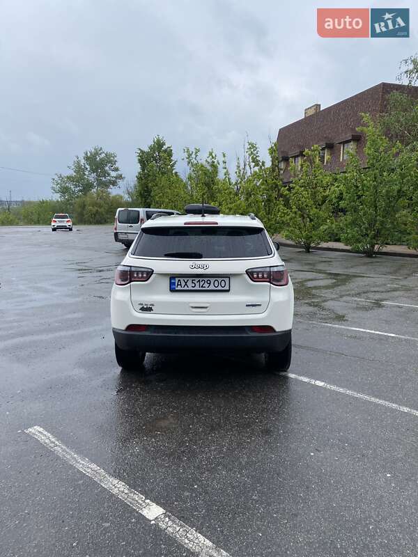 Позашляховик / Кросовер Jeep Compass 2017 в Харкові