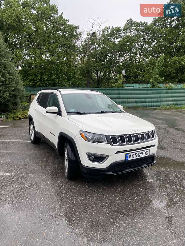 Внедорожник / Кроссовер Jeep Compass 2017 в Харькове