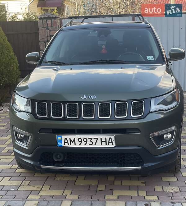 Внедорожник / Кроссовер Jeep Compass 2017 в Овруче