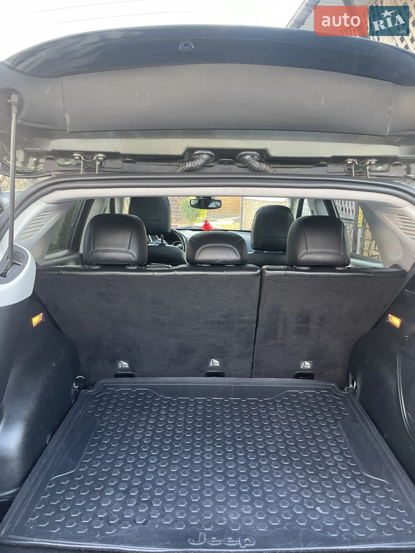 2017 Jeep Compass - мініатюра 11