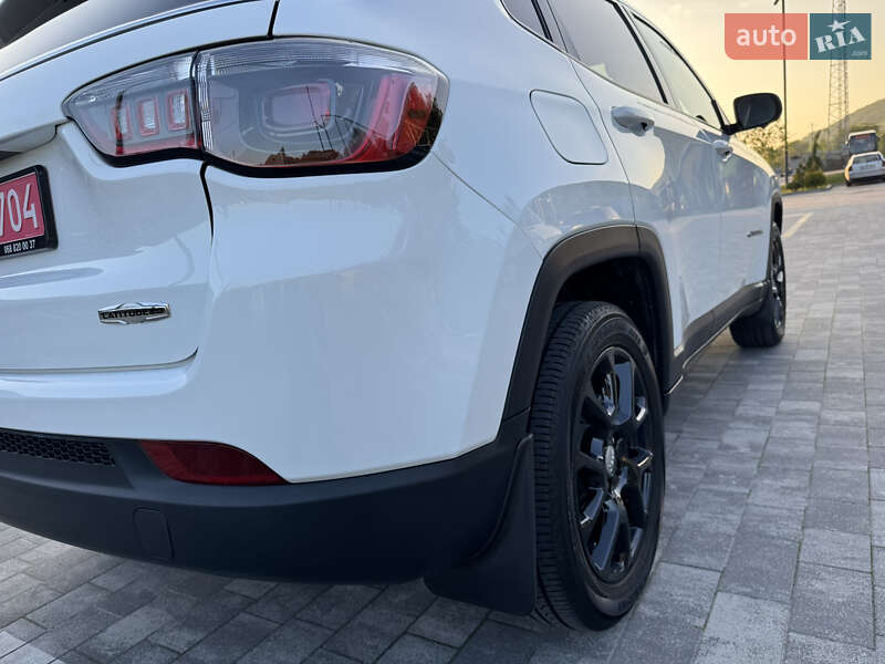 Позашляховик / Кросовер Jeep Compass 2022 в Львові